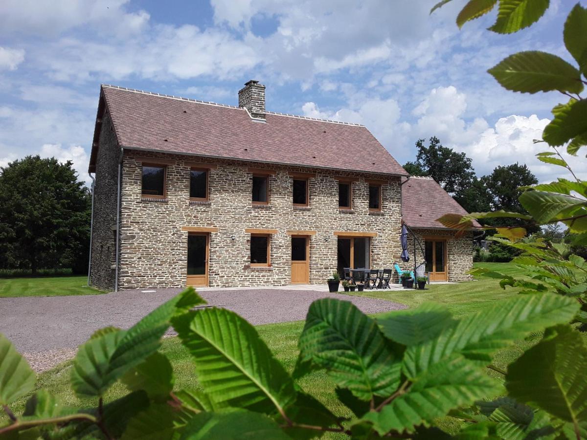 Gîte de Landemeure, 10 couchages, accès PMR Saint-Germain-du-Crioult Extérieur photo